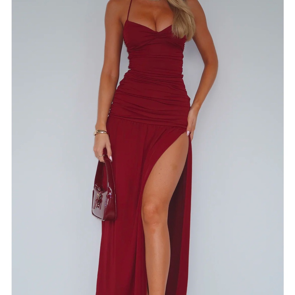 Elegant Red Evening Gown